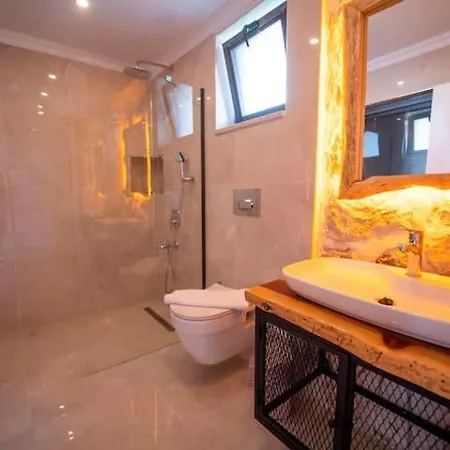 Stone Hause Kas
