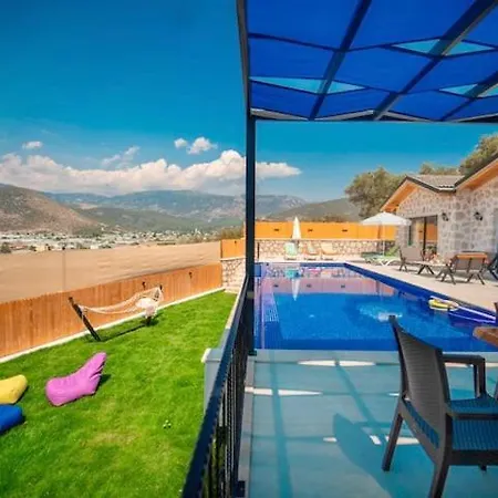 Hotel Stone Hause